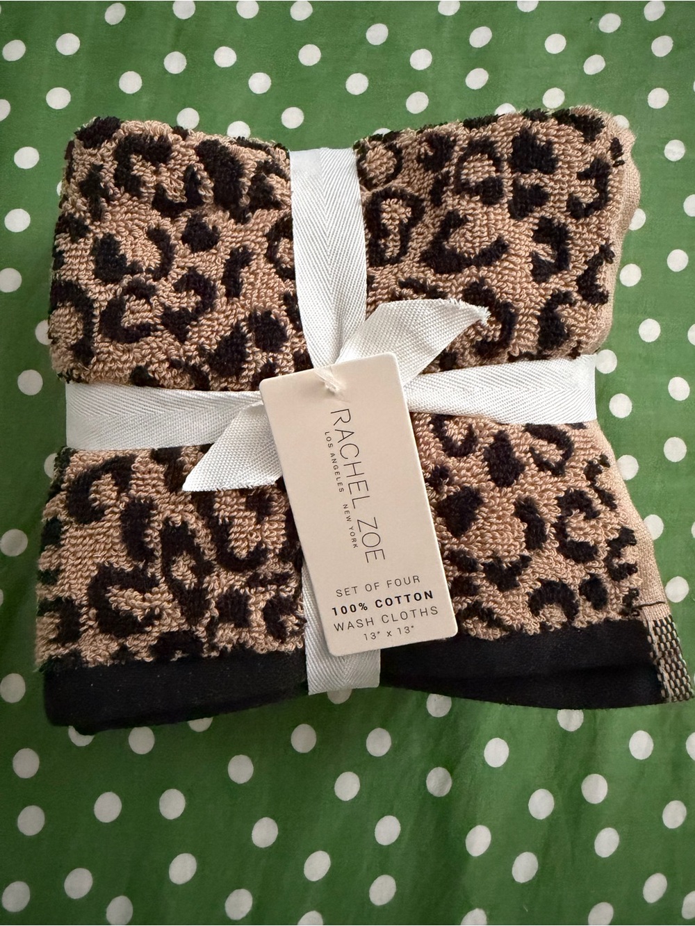 Rachel Zoe Leopard Cheetah Print 100% Cotton wash cloths Set of 4 Bathroom Decor
